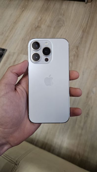 Vand Iphone 14 pro white