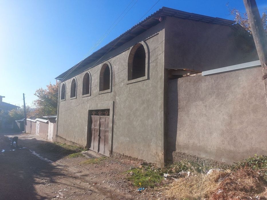 Dacha sotiladi sirochniy