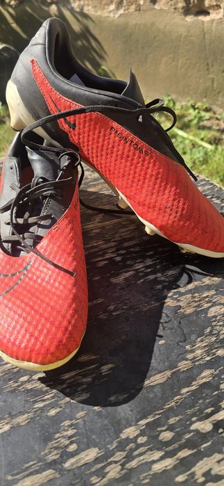 Ghete fotbal Nike Phantom