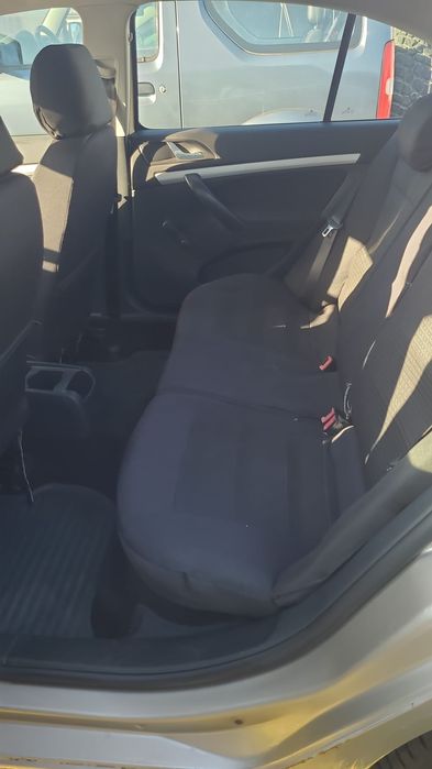 Vând Skoda Octavia 2 UNIC PROPRIETAR