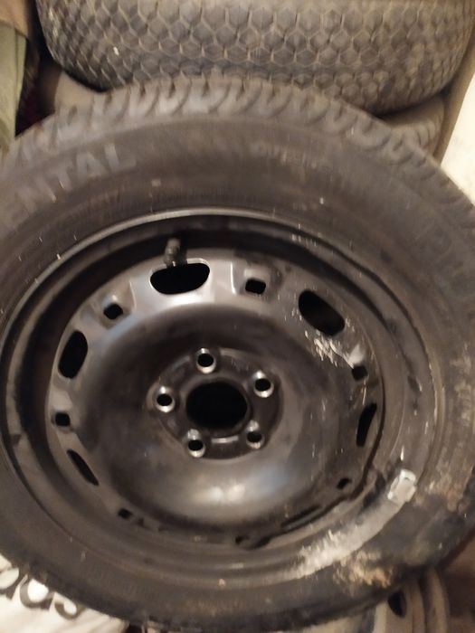 Резервни гуми за различни автомобили