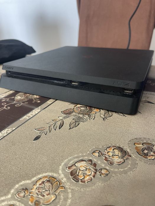 Playstation4 slim 500 gb