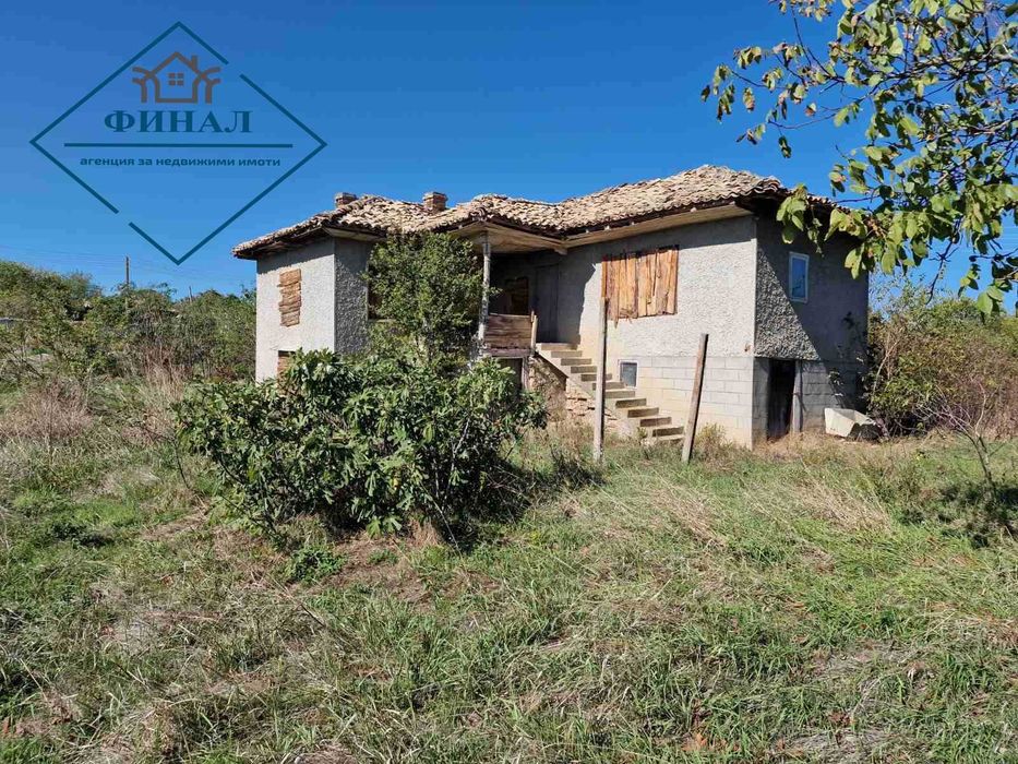 Продава се Къща в с. Златна нива, Област Шумен - 100 кв.м за 230 €/кв.м - Снимка #2