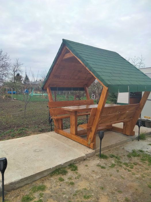 Foișor gradina pergola lemn masiv 12 persoane, nu necesita montaj sau interventie