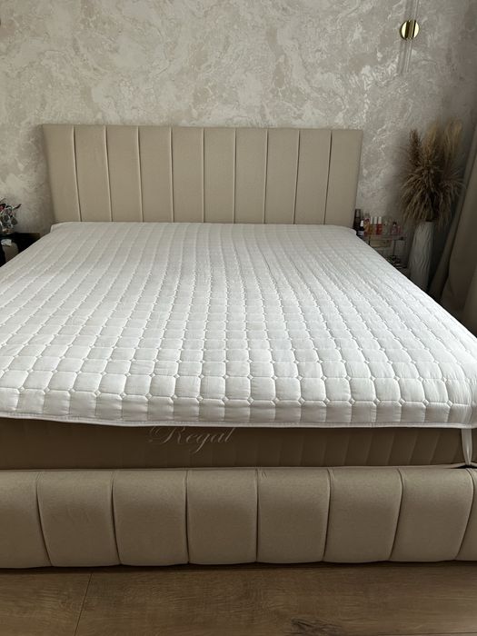 Продам кровать с матрасом фирмы Ascona