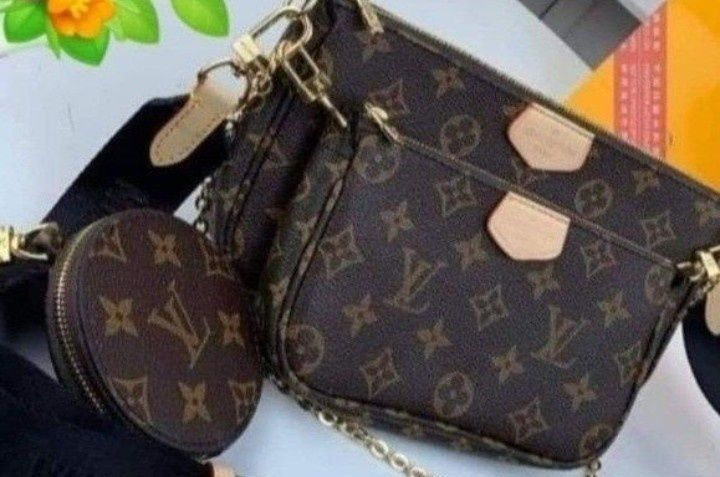 Geanta damă 3 in 1,,super calitate,new collection, saculet, etichetă