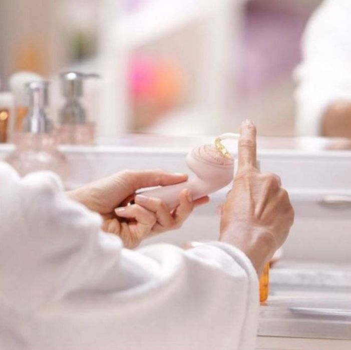 Bluetooth Силиконова четка за почистване и масаж Flawless TV259