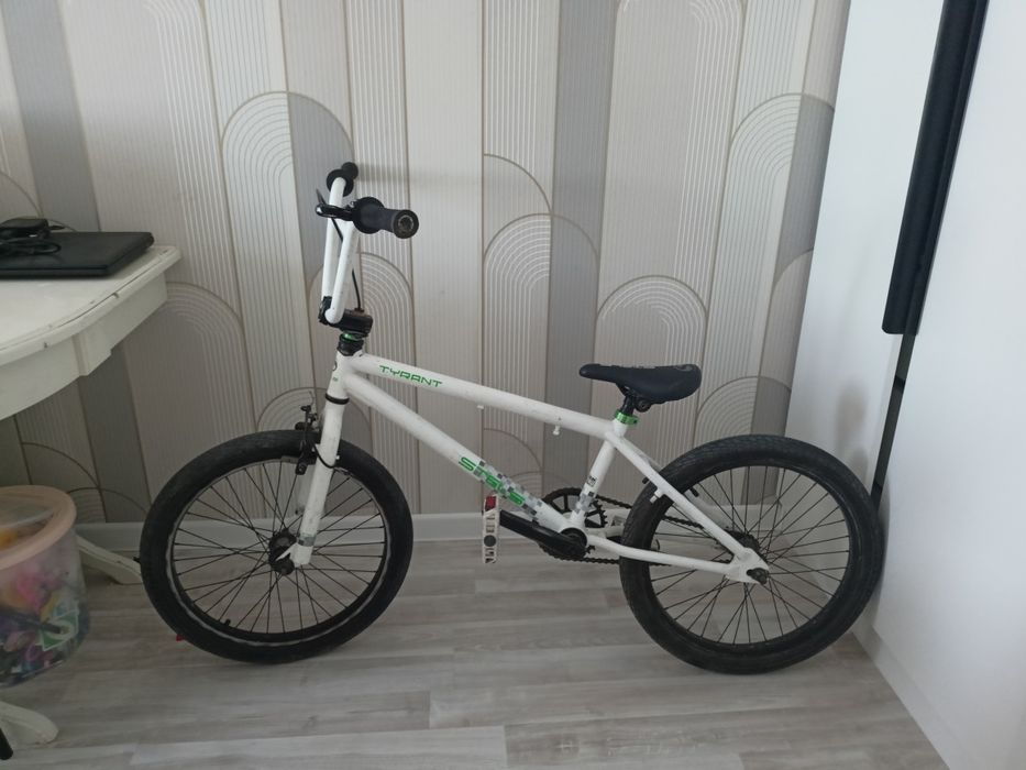 Продам велосипед BMX