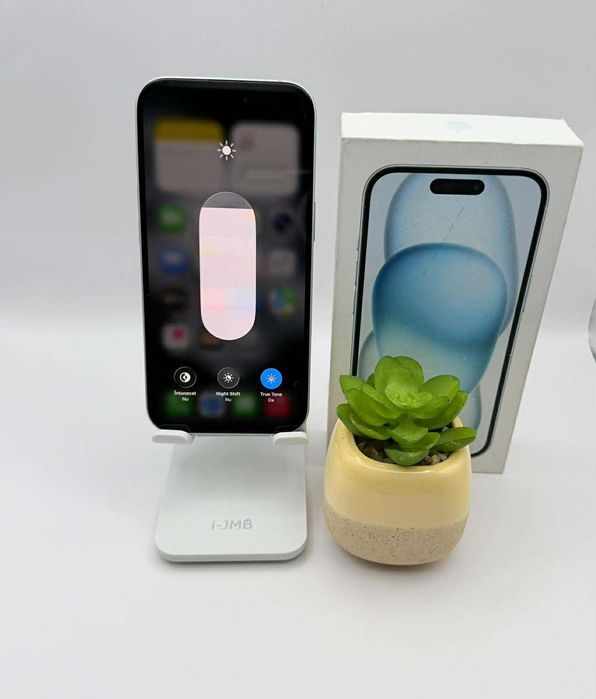 Vând/Schimb iPhone 15 Blue 128 GB Impecabil