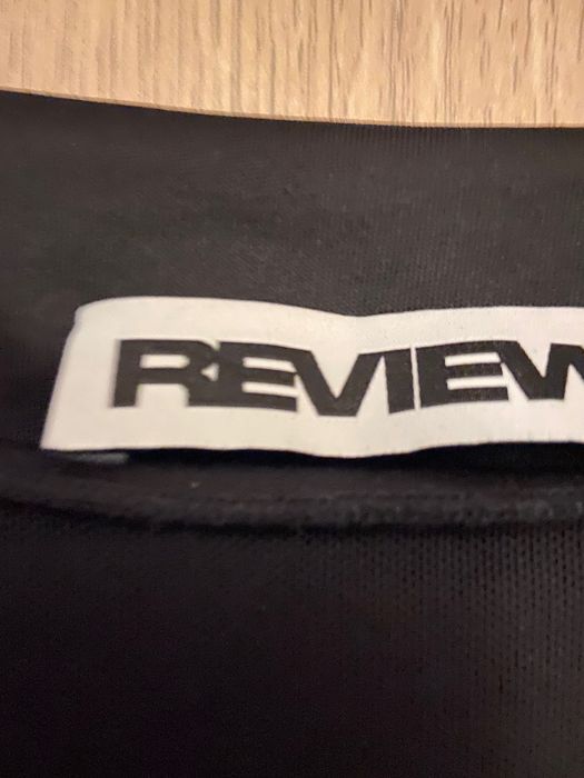 Рокля  черна Review