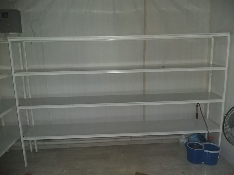 Полки для магазинов и кладовок