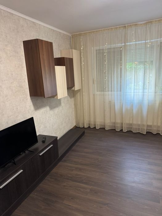 Apartament de vânzare – 42 mp – Parter – Zona Girocului
