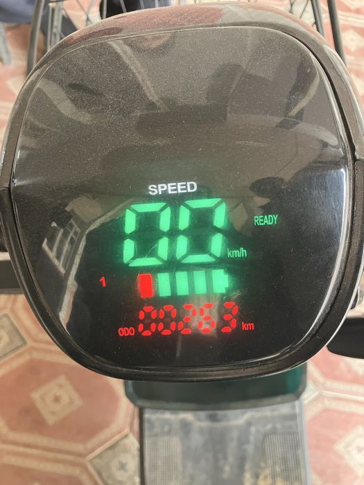 Скутер электро Хитой