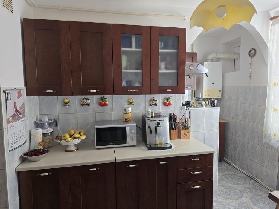 Apartament 4 camere Calea Romanului (Strada Nufarului)