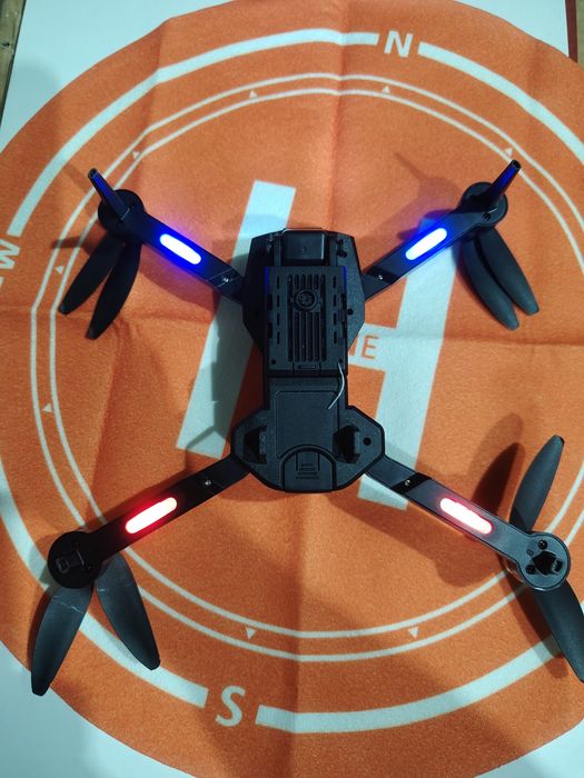 Дрон с камера   (rc drone)