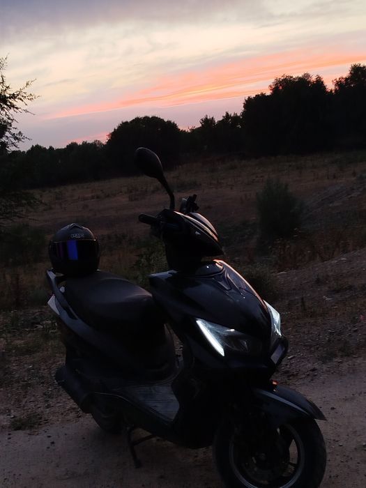 М8 про Li-Ya 150cc