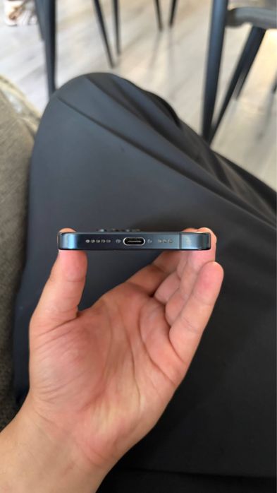 Iphone 15pro 256gb