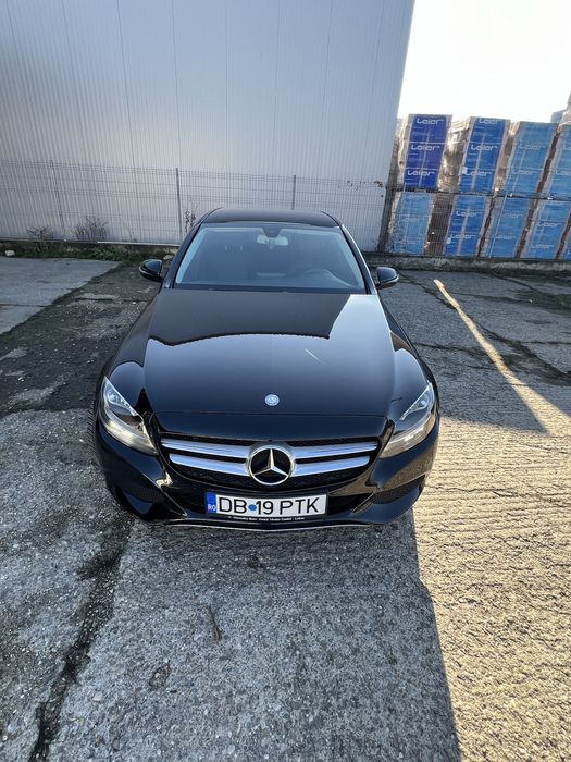 De vanzare ! Mercedes C 180
