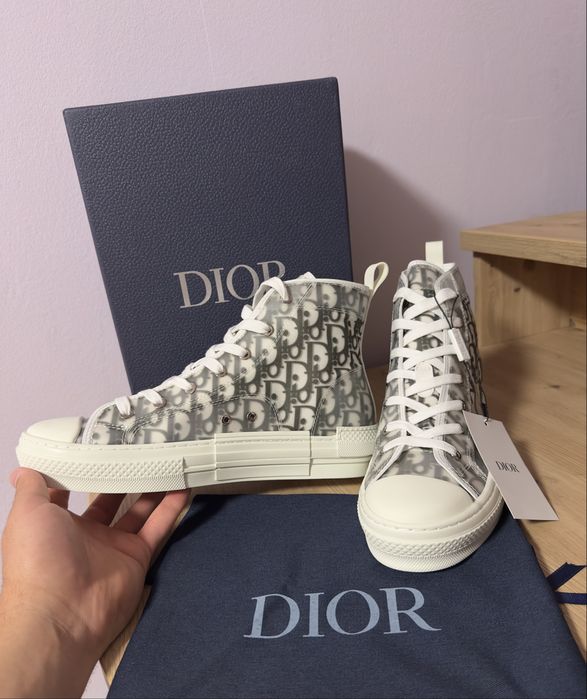 Dior B23 High.