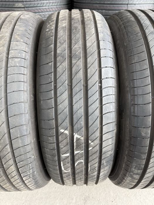 215/65/17 MICHELIN 4бр