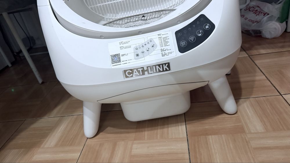 Продам автоматический туалет для кошек CATLINK