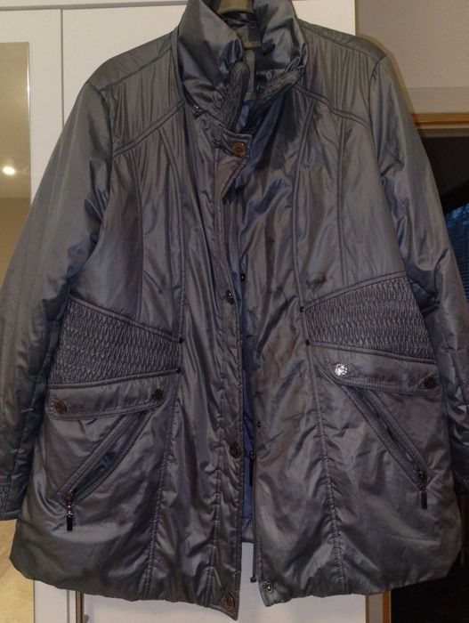 Обява 2.Дамски зимни якета и манта.