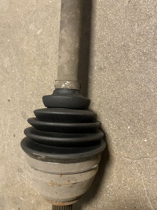 Полуоска дълга (дясна) за Форд Торнео Конект 2004