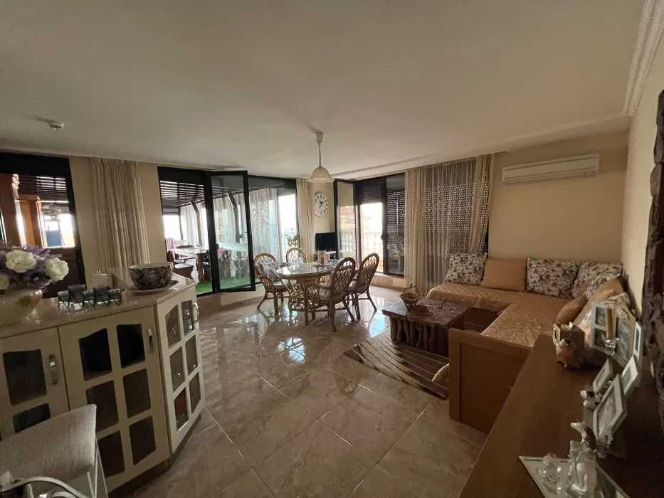 Продава се Четиристаен апартамент в Свети Влас - 300 кв.м за 1167 €/кв.м - Снимка #6