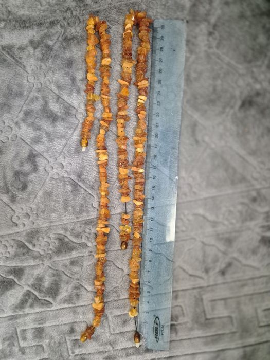 Продам бусы янтарные 3500 тг