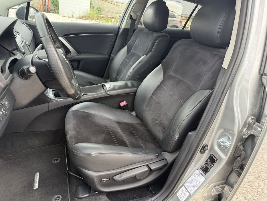 Toyota Avensis 1.8 VVT-i FACELIFT / EXECUTIVE / Navi