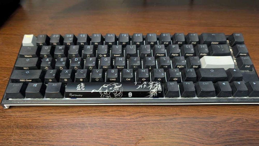 Продам клавиатуру Ducky one 2 SF