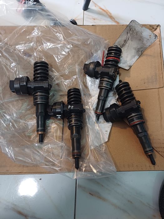 Injector injectoare Phaeton Touareg 5.0 tdi 07Z130073H