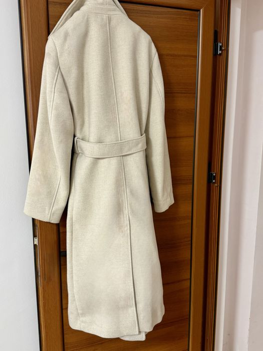 Продавам дълго вълнено палто HM