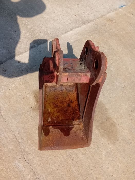 Cupa 25cm miniexcavator 1.5 1.8 tone