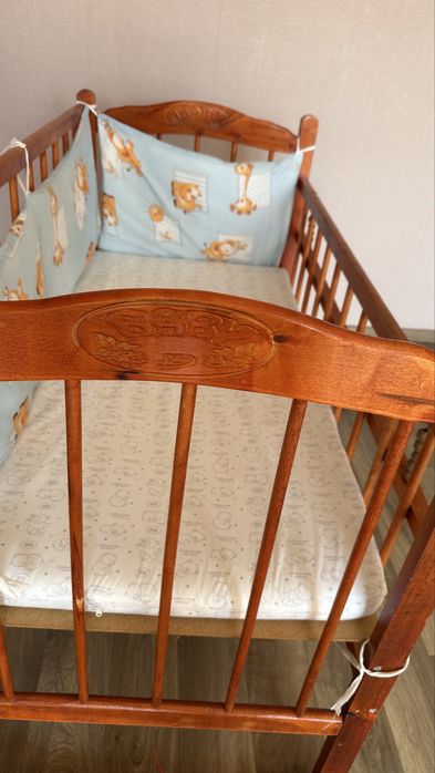 Детская кроватка
