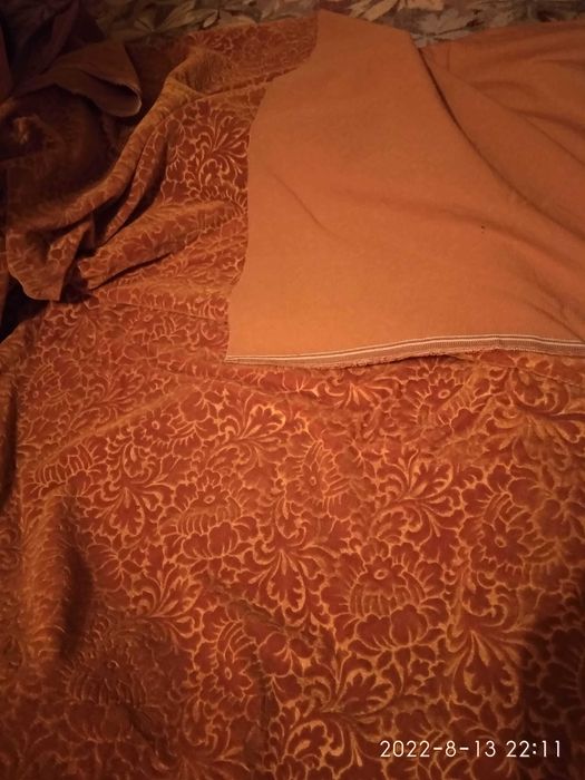 Жаккард, велюр, драп для шитья