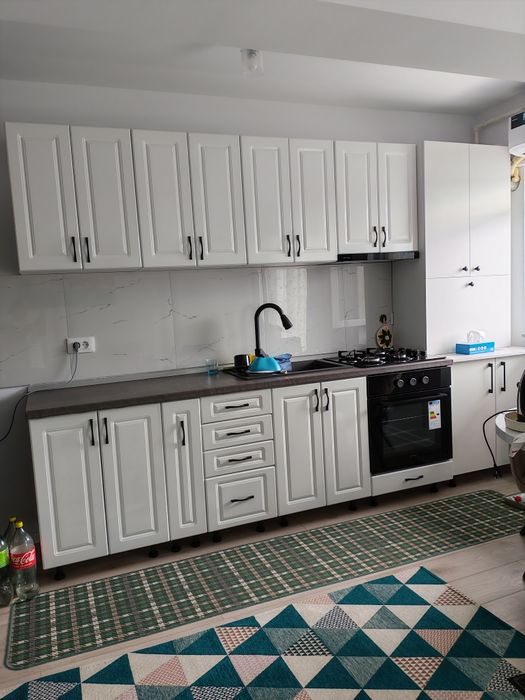 Vând apartament cu două camere