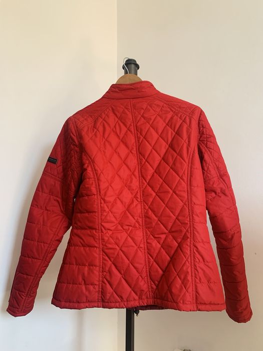 Haina Barbour, culoare rosu, M, sezon toamna