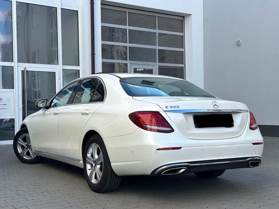 Dezmembrez Mercedes E W213 2016-2023