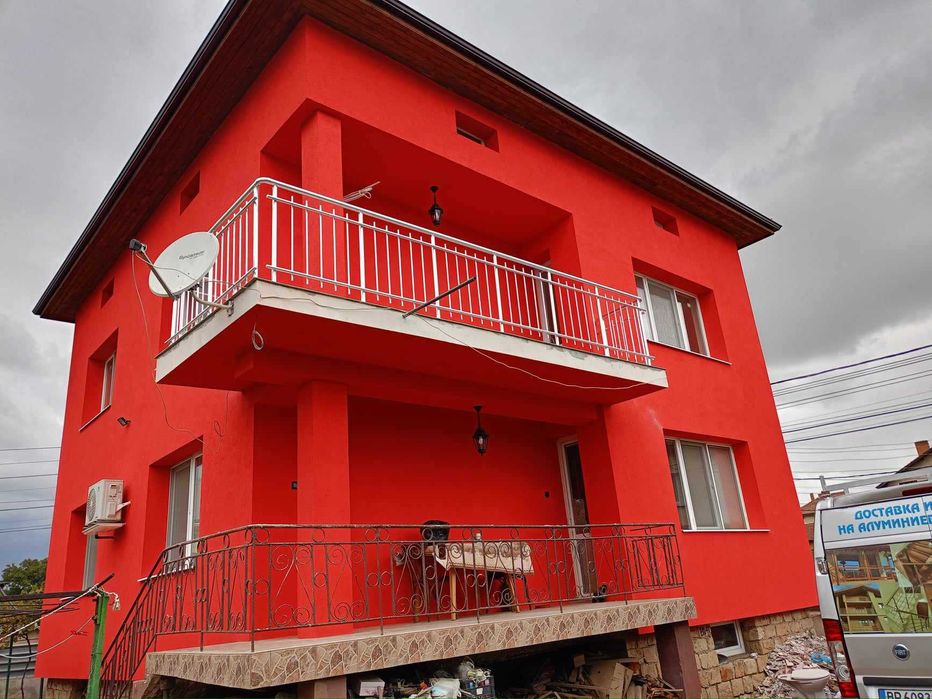 Доставка и монтаж на алуминиеви парапети!