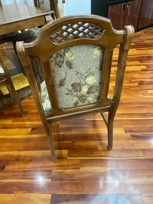 Продаются стулья из массива дерева , Малазия