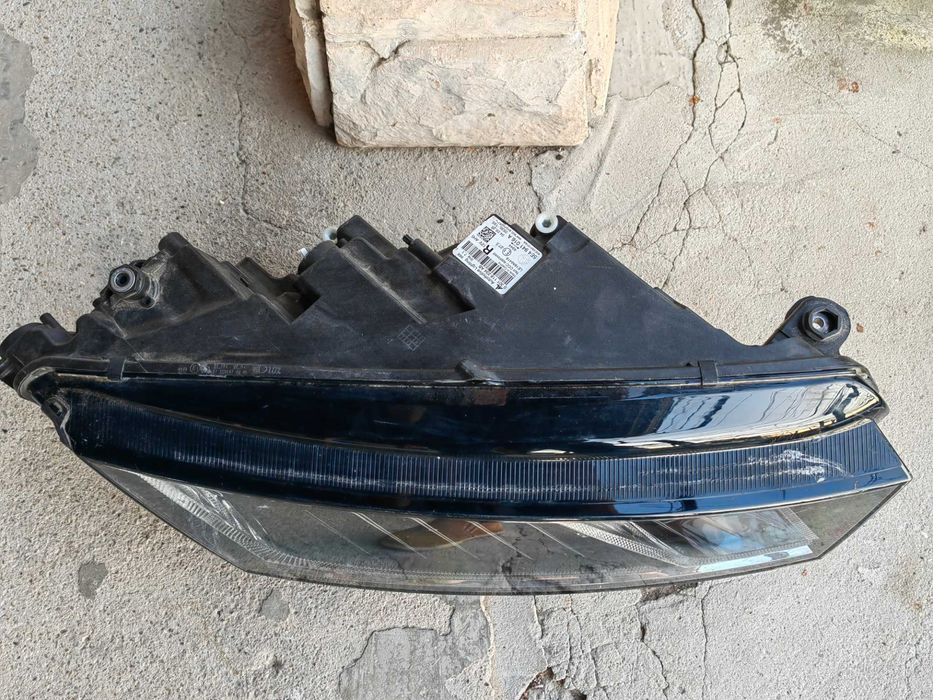 Фар Skoda Octavia 4 LED десен/Фар Шкода Октавиа 4 LED Оригинален