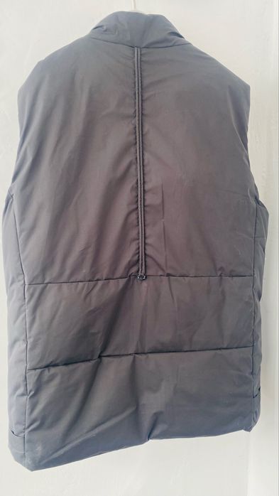 Продам жилет мужской