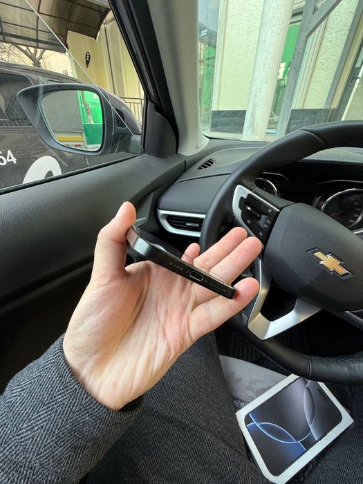 Iphone 15 pro max 256 gb ideal e-sim