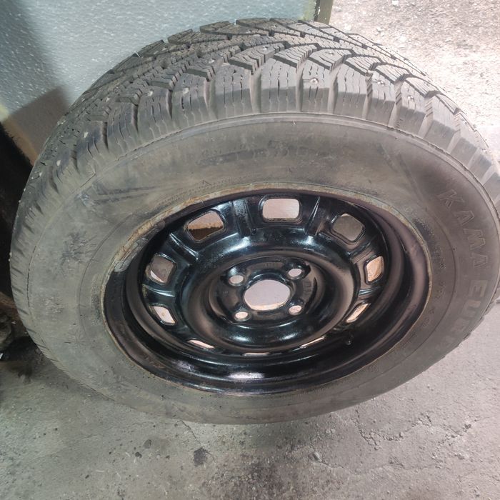 Шина с диском 1 шт.