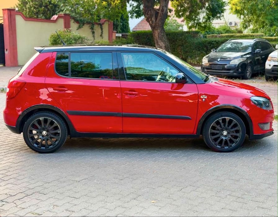 SKODA Fabia 2012 — imagine 5