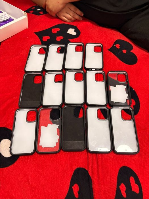 Vând huse MobilFox Albert NBN iPhone 16!