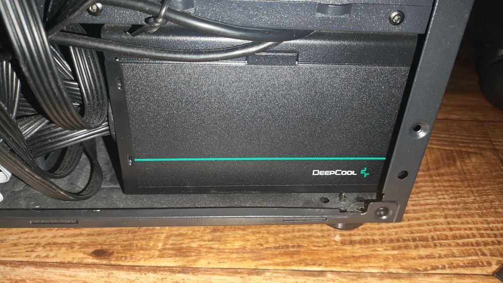 Корпус с БП и вентиляторами