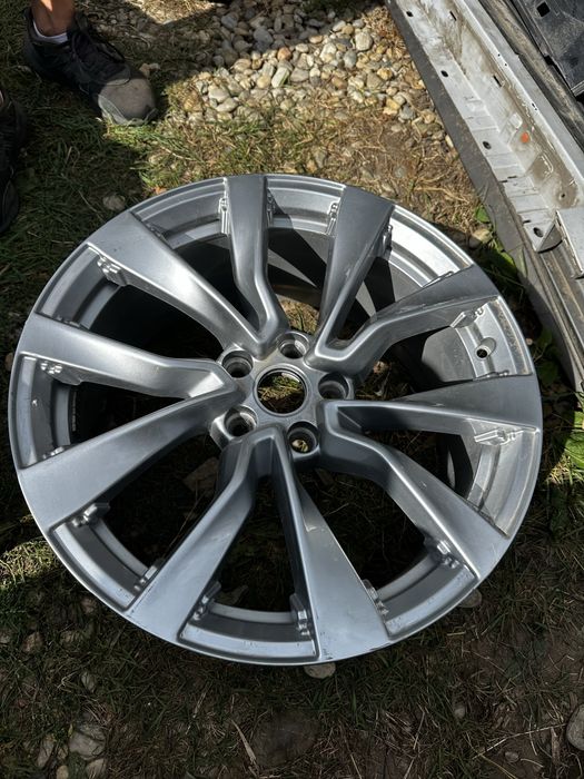 Jantă  r 19.tesla model 3.cod:1344222-00-C.