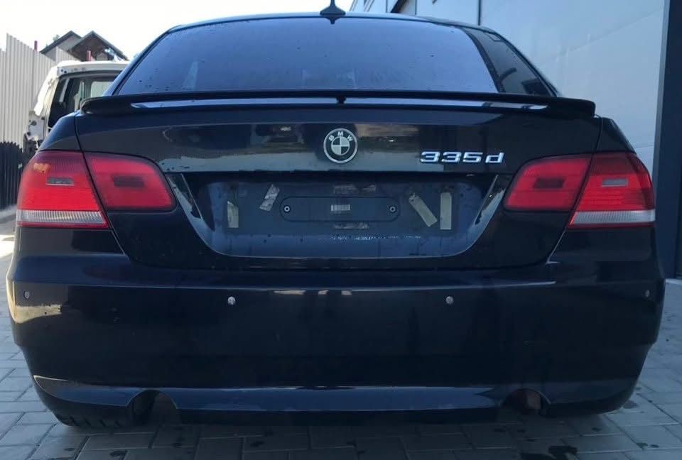 Dezmembrez BMW 335d E92 Bi-turbo 286cp,jante style 230,Recaro,eleron